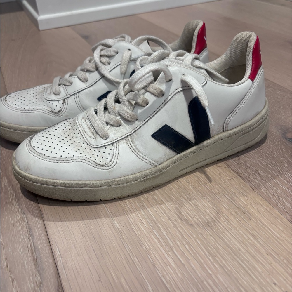 Veja woman’s  White and Navy Sneakers